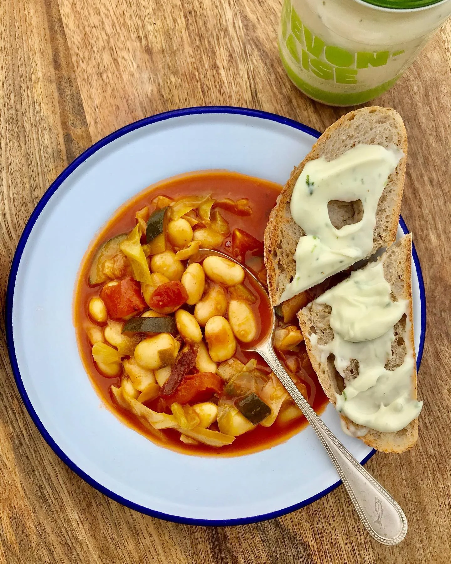 Veg stew with Butter beans
This weather calls for hearty stews and sourdough mounted with Devonnaise. A rich broth with the best home made stock you have, streaky smoked bacon, butter beans and veg. Makes a proper panful that'll keep you warm and wel