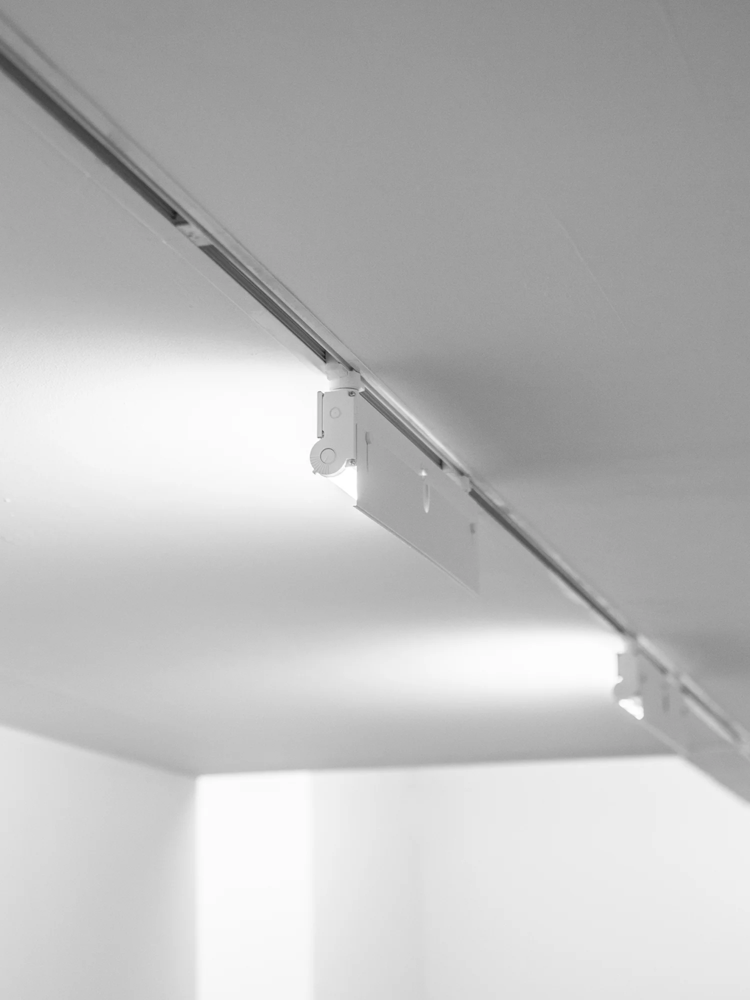 IKON LED-2.jpg