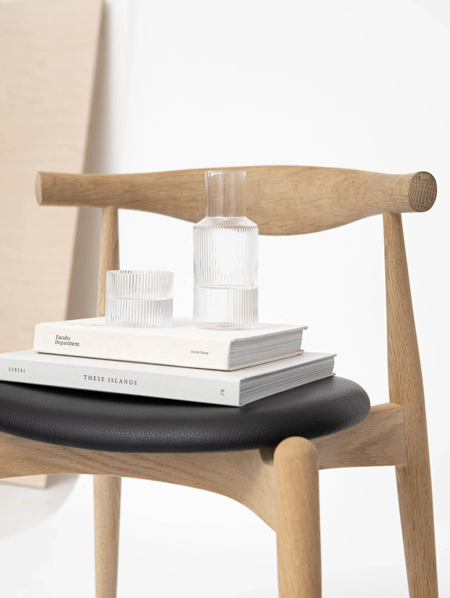 Contemporary furniture for Minima