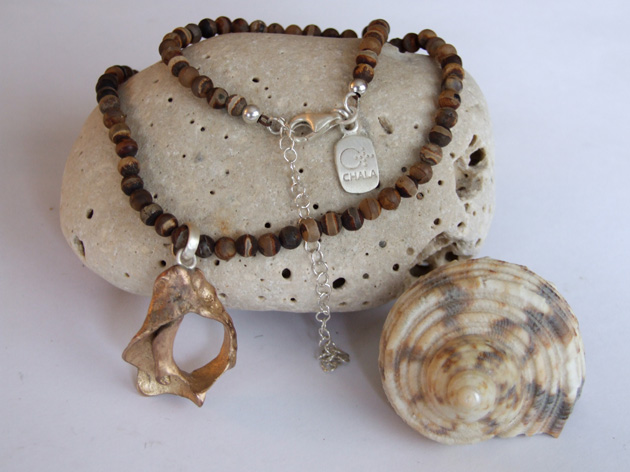 19 Fractal shell necklace with agate.jpg