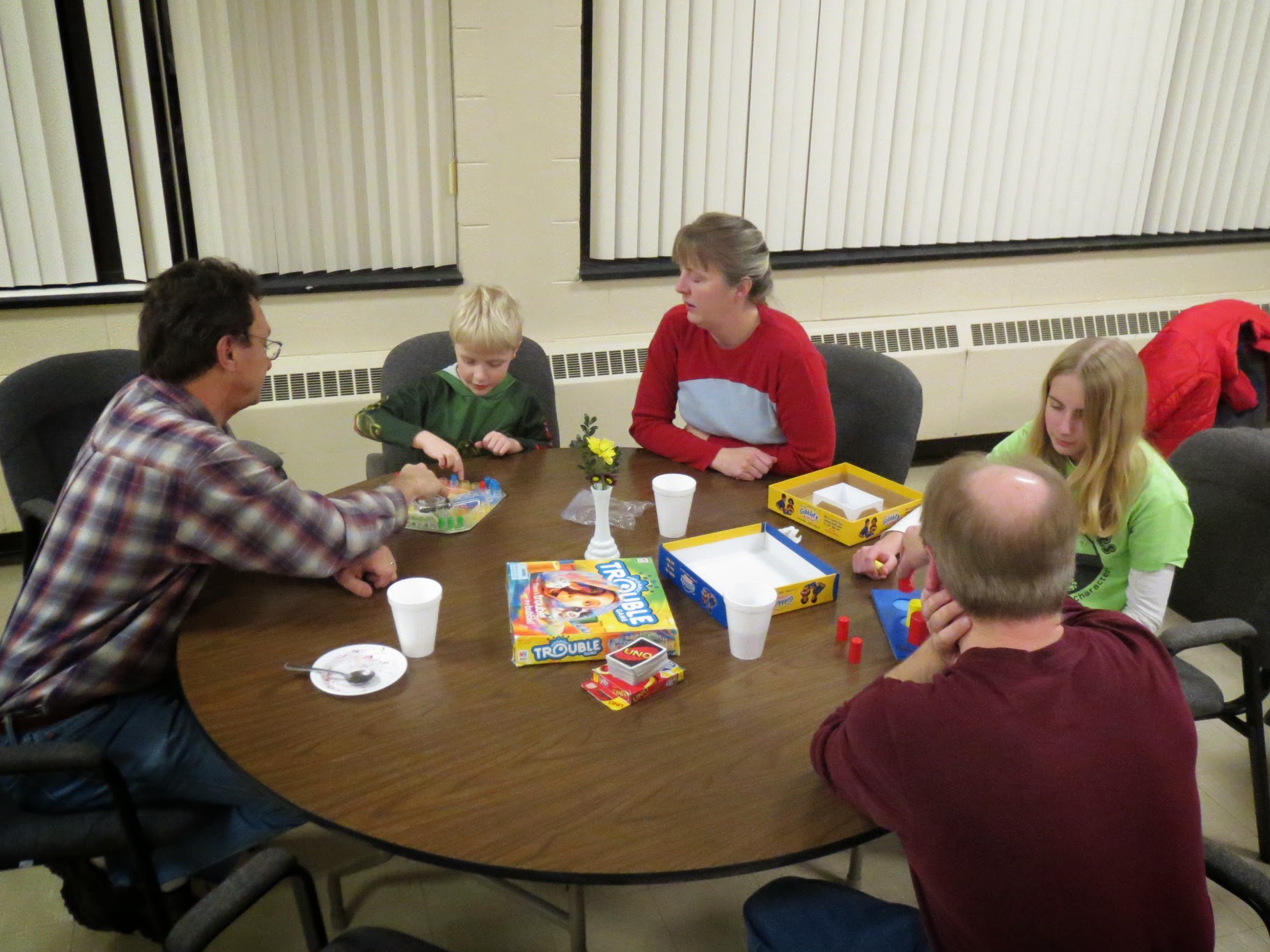 Game Night 2014 007.JPG