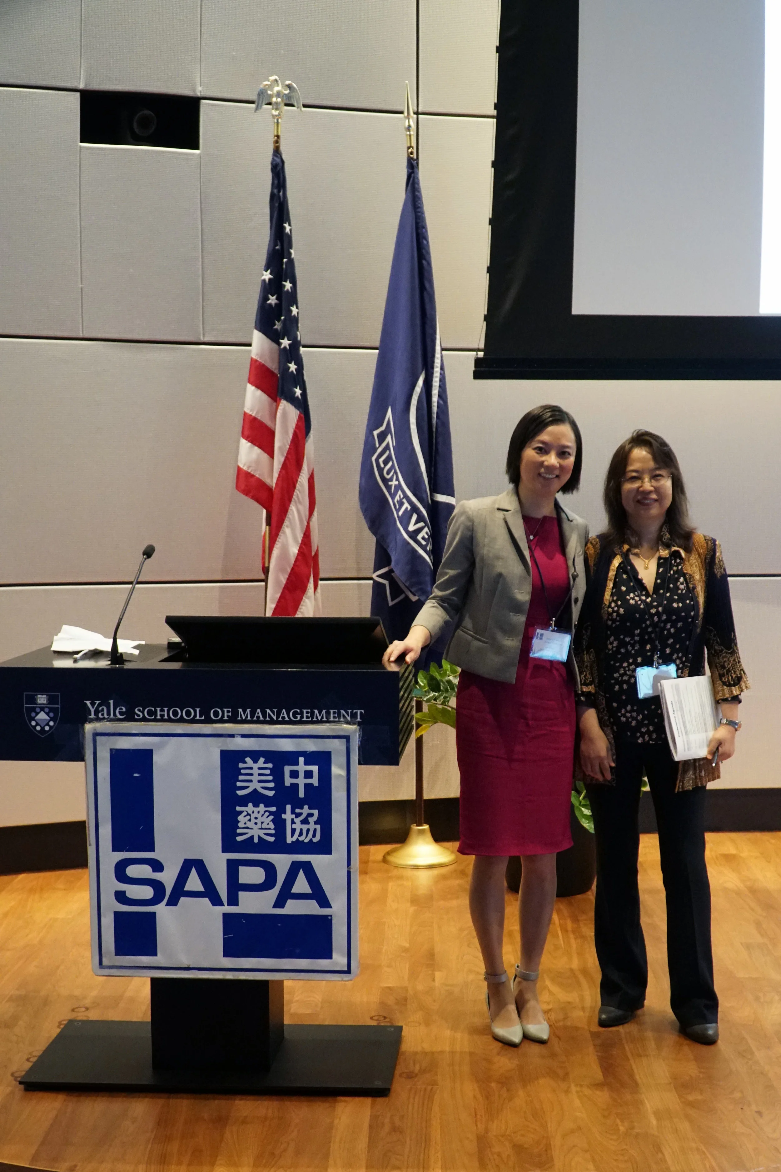 Dr. Jin Zhou with next SAPA-CT President Dr. Li Wang, Professor from University of Connecticut, Physiology and Neurobiology