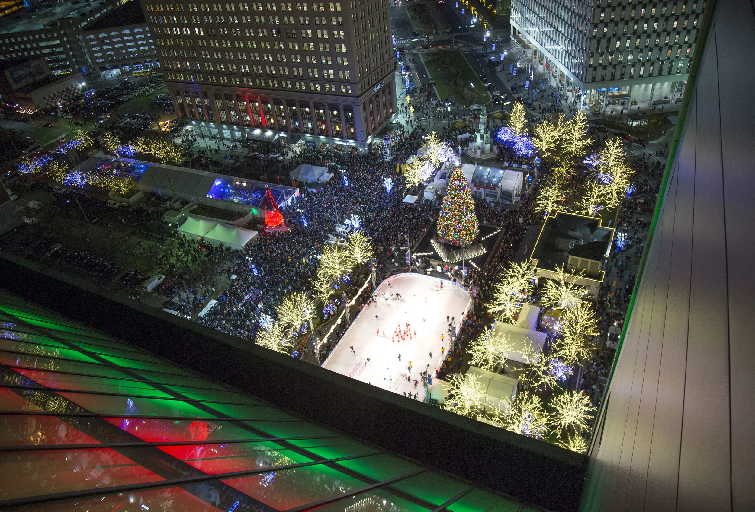 Stevie Soul Detroit Tree Lighting Ceremony 2015 2.jpg