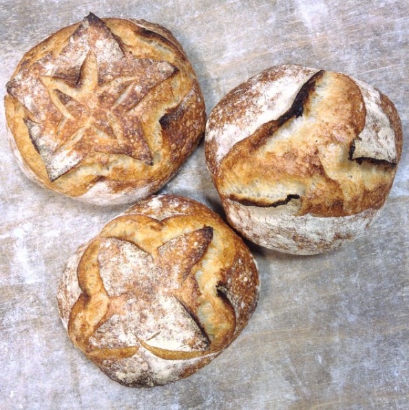 Sourdough bread from @dellafattoria's Instagram