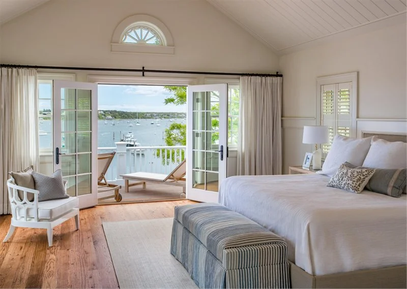 14_master bedroom.jpg