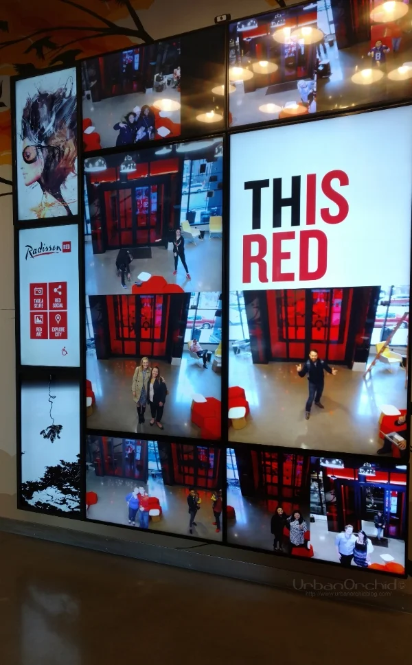Photos are tweeted out to @https://twitter.com/REDselfieMPLS