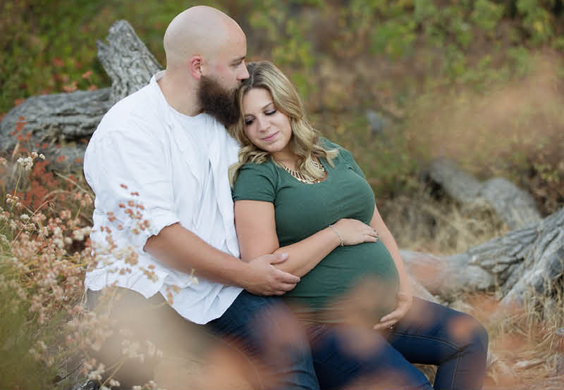 Best maternity photographer in Westlake Village