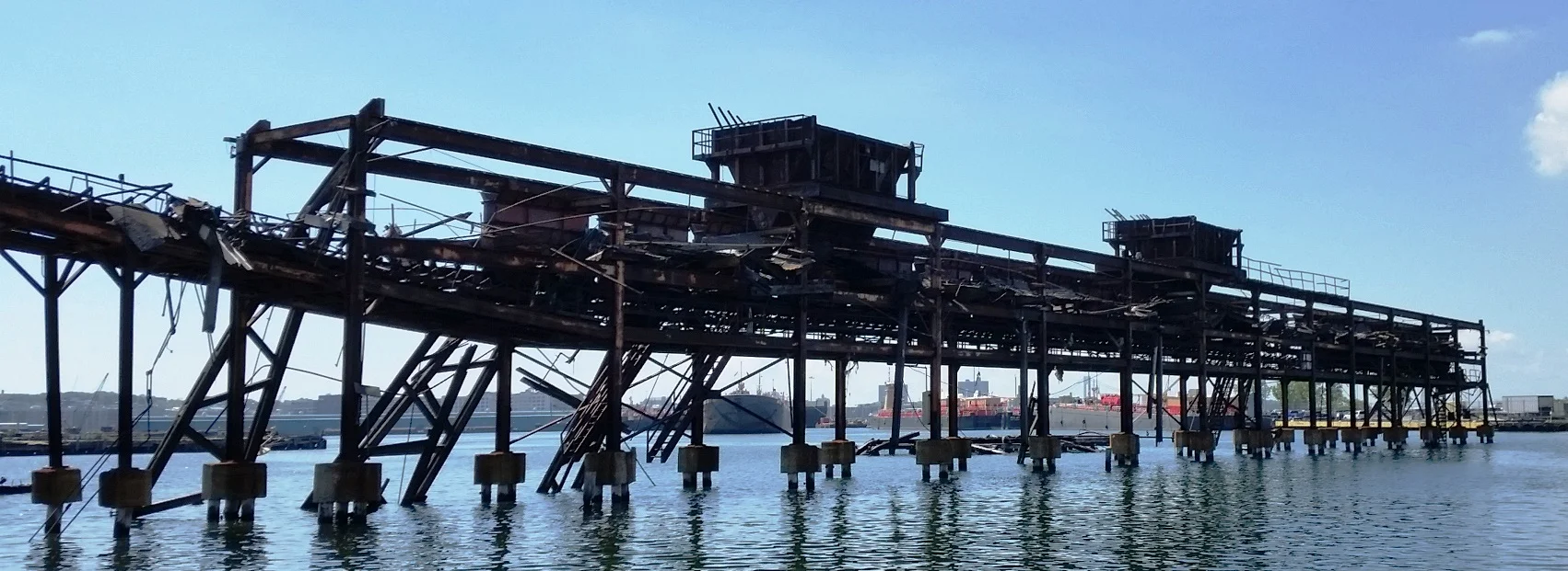 280 RICHARDS ST. STEEL PIER.jpg