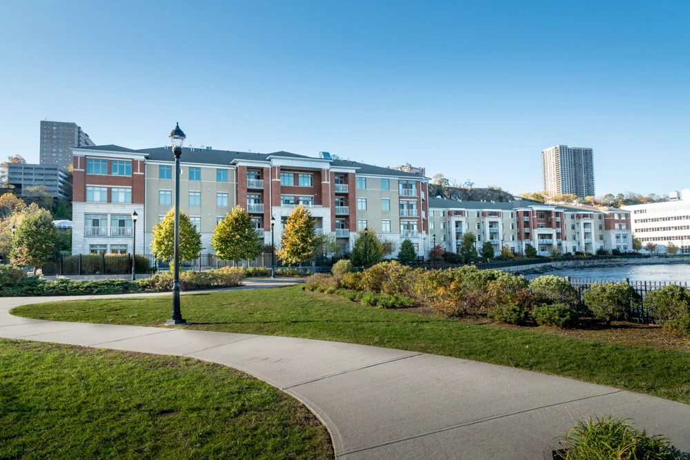 3-HudsonPoint - N Bergen.jpg