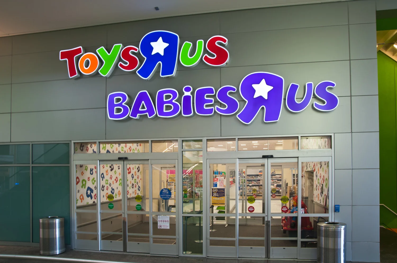 Toys R Us - Rego Park, NY
