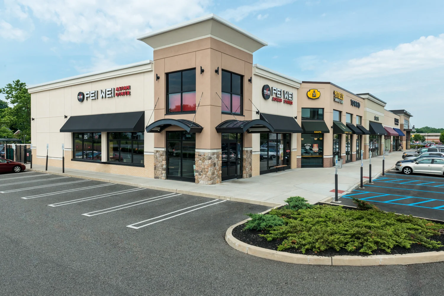 Maywood Retail - BTC