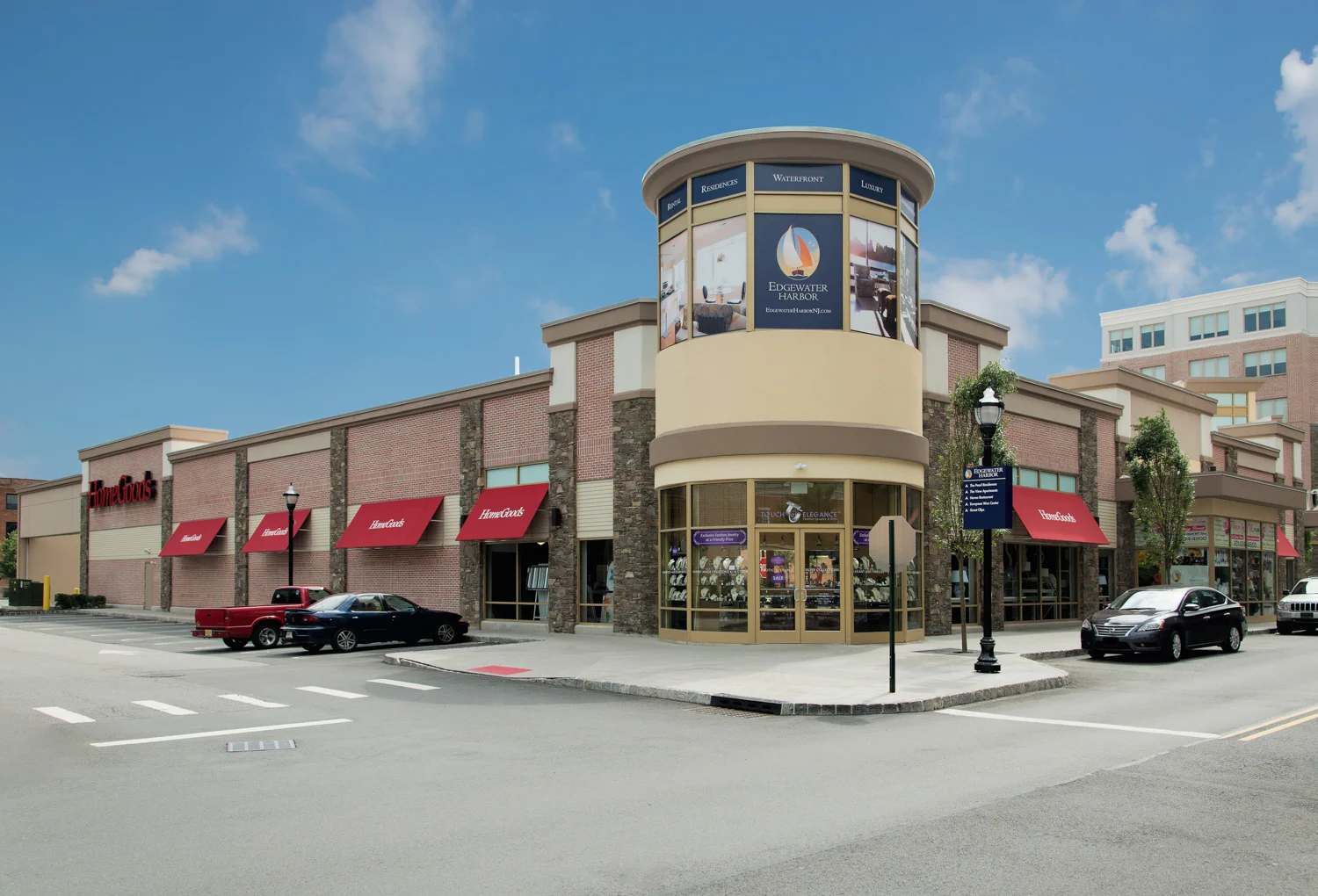 Home Goods - Retail - Edgewater, NJ