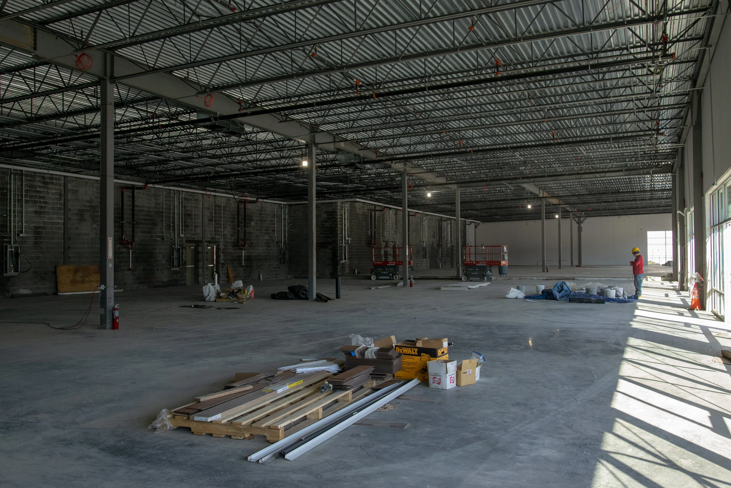 Paramus Retail Center_-76.jpg