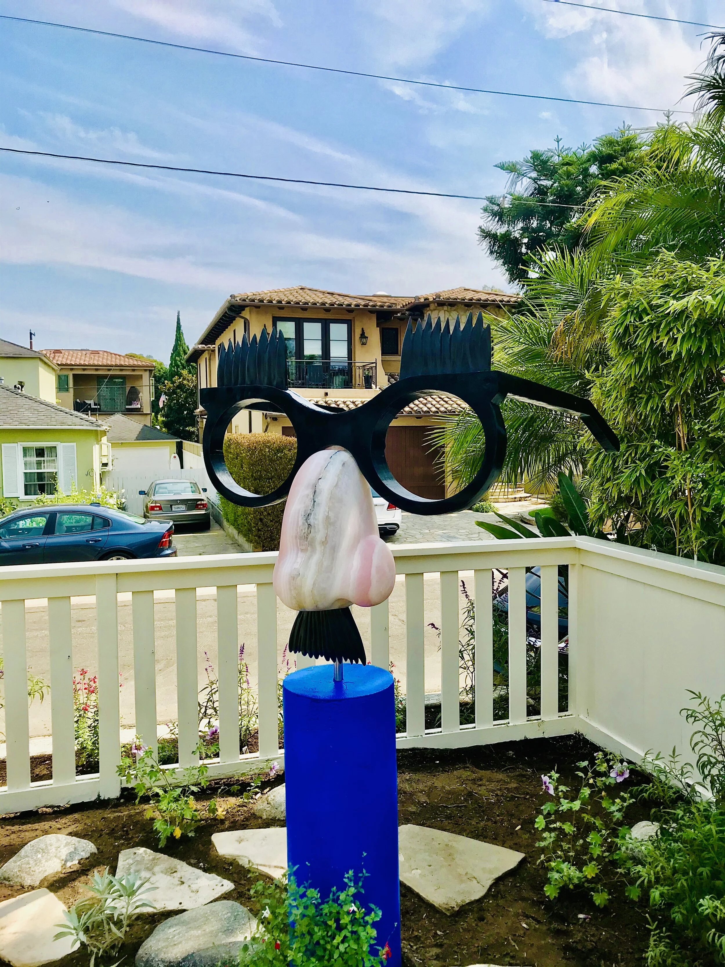 Groucho Knows2020Persian Pink onyx, Sandalwood Black marble, wood, paint36x38x41 in