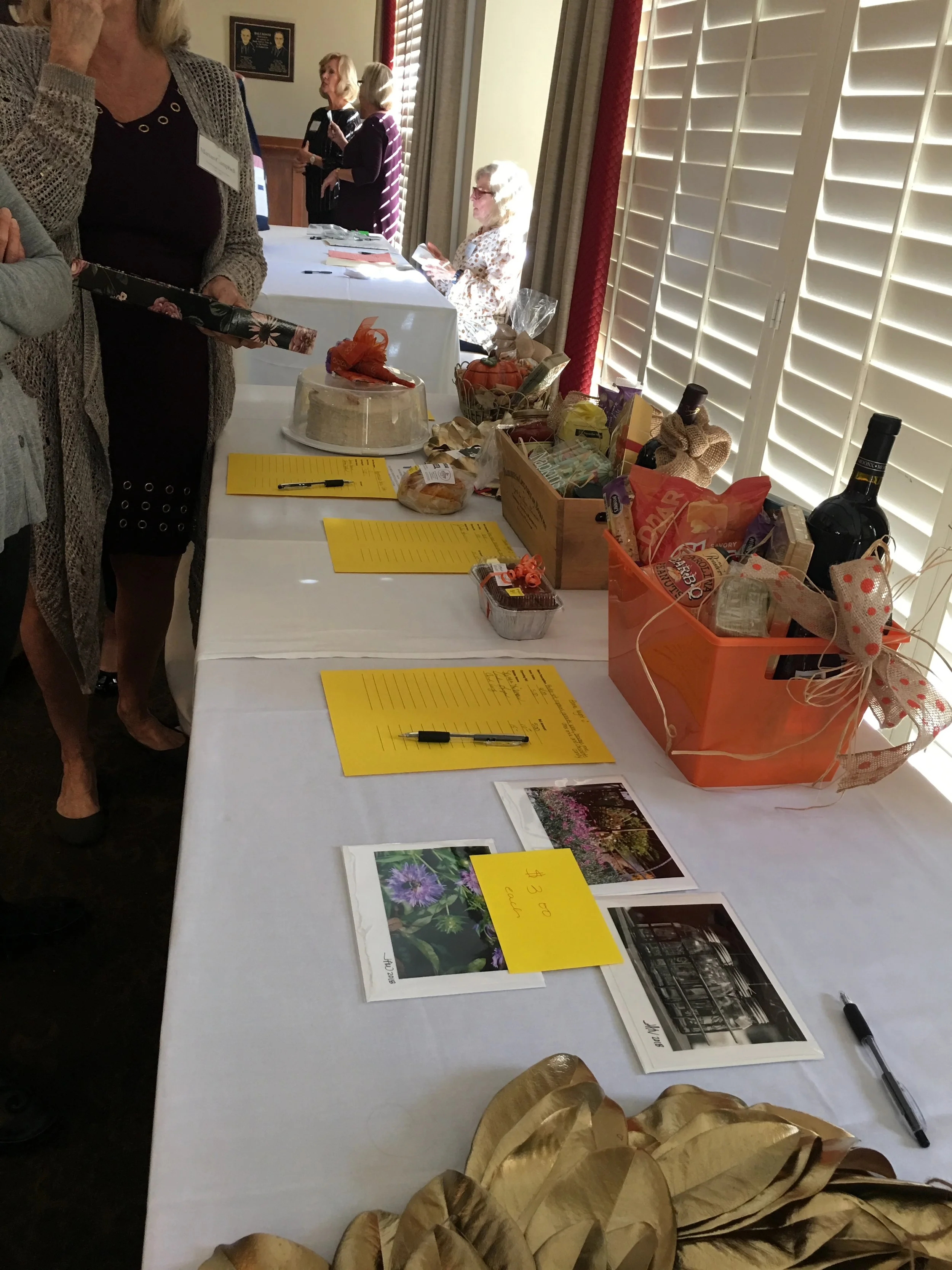 Nov 2018 Silent Auction 5.JPG