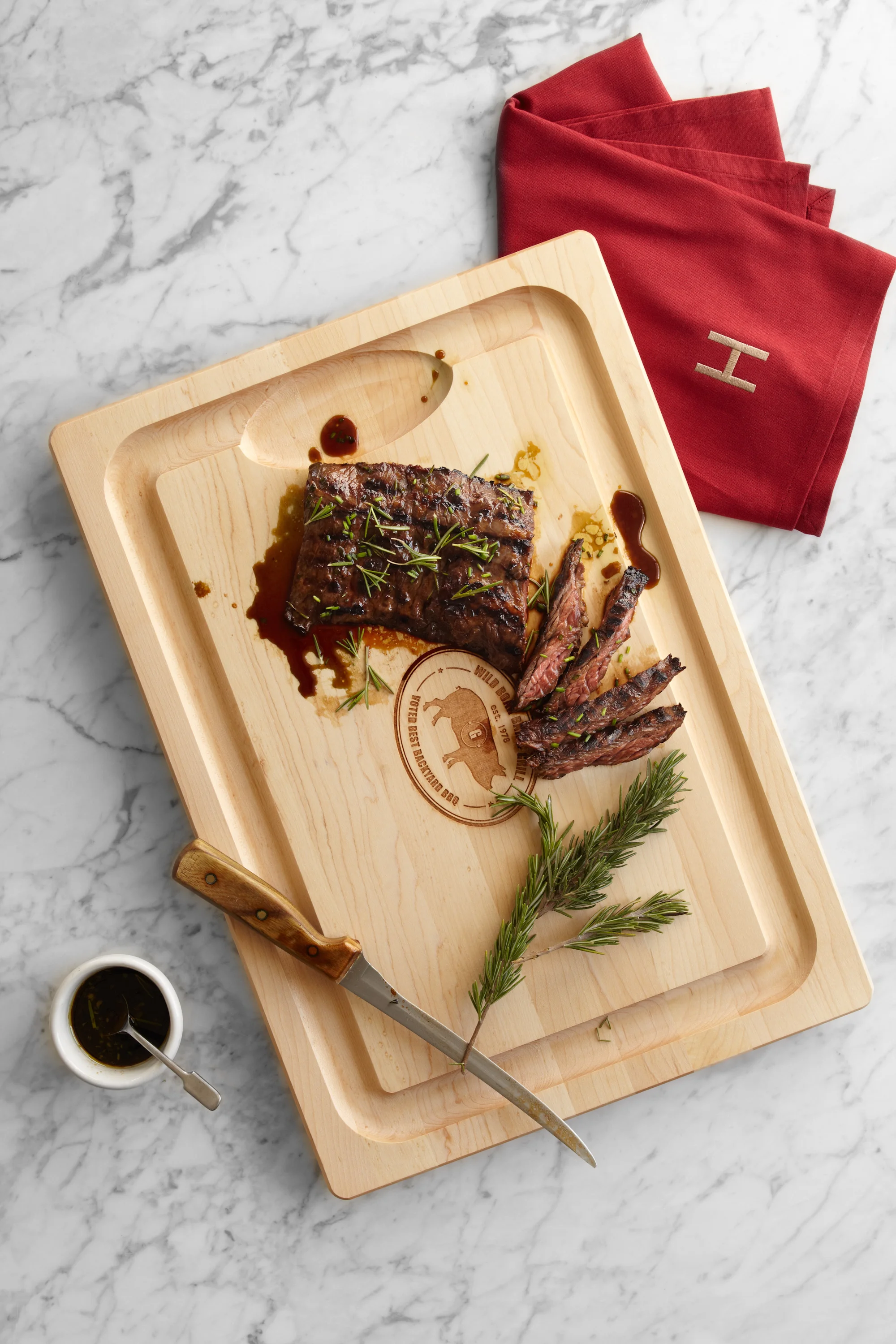 FH13_PersonalizedCuttingBoard.jpg