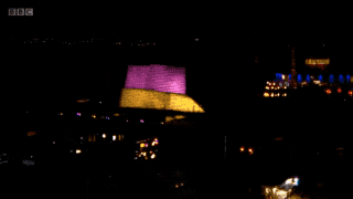 V&A 3.gif