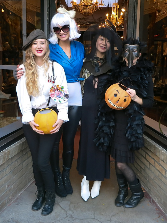 Lexy as a classic artist with Lady Gaga, a witch, and a raven last year!