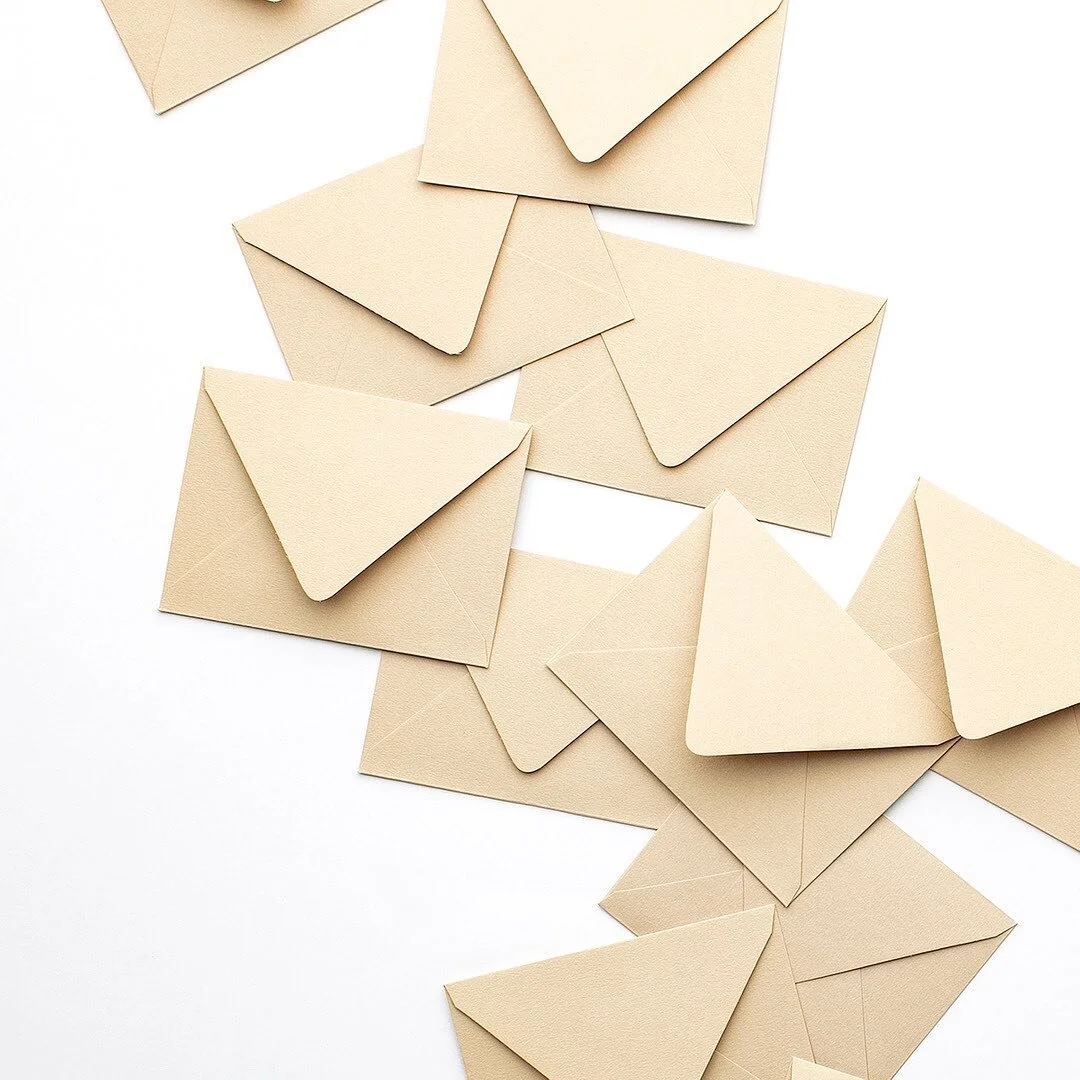 Are you a small business owner? Or do you love supporting one? Tag your favorite shop small options or brag about yourself for a few moments in the comments below. Let us know what you're bringing into the world. We love following + supporting small.