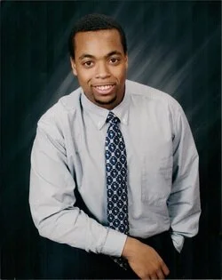 Jason Thomas Headshot.jpg