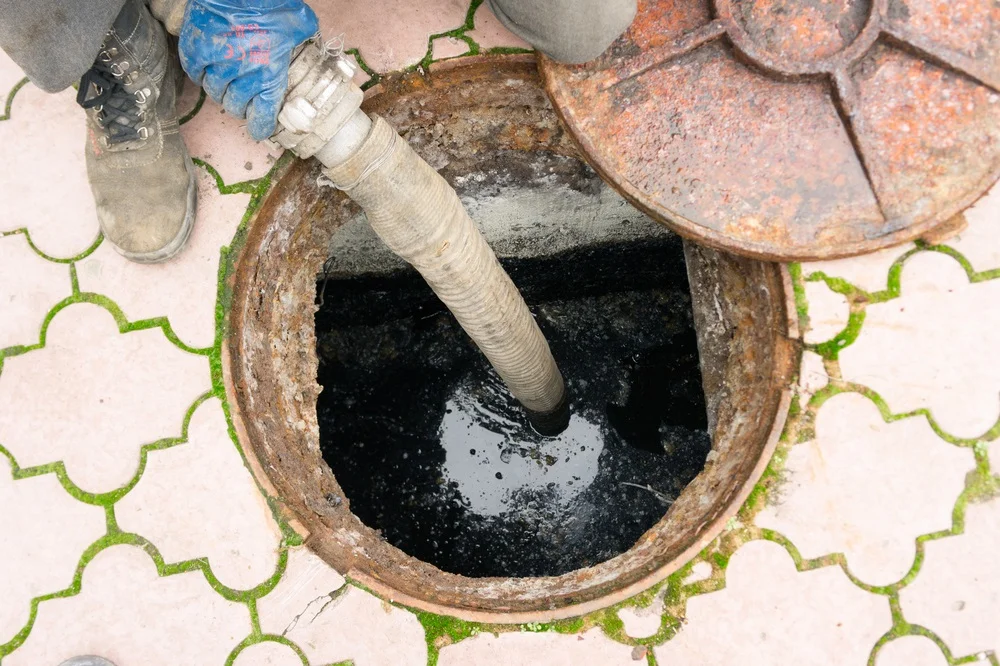 Drain Cleaning.jpg
