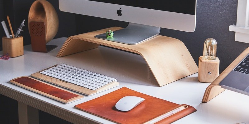 Friday Five: 5 Desk Accessories For Your Work Space