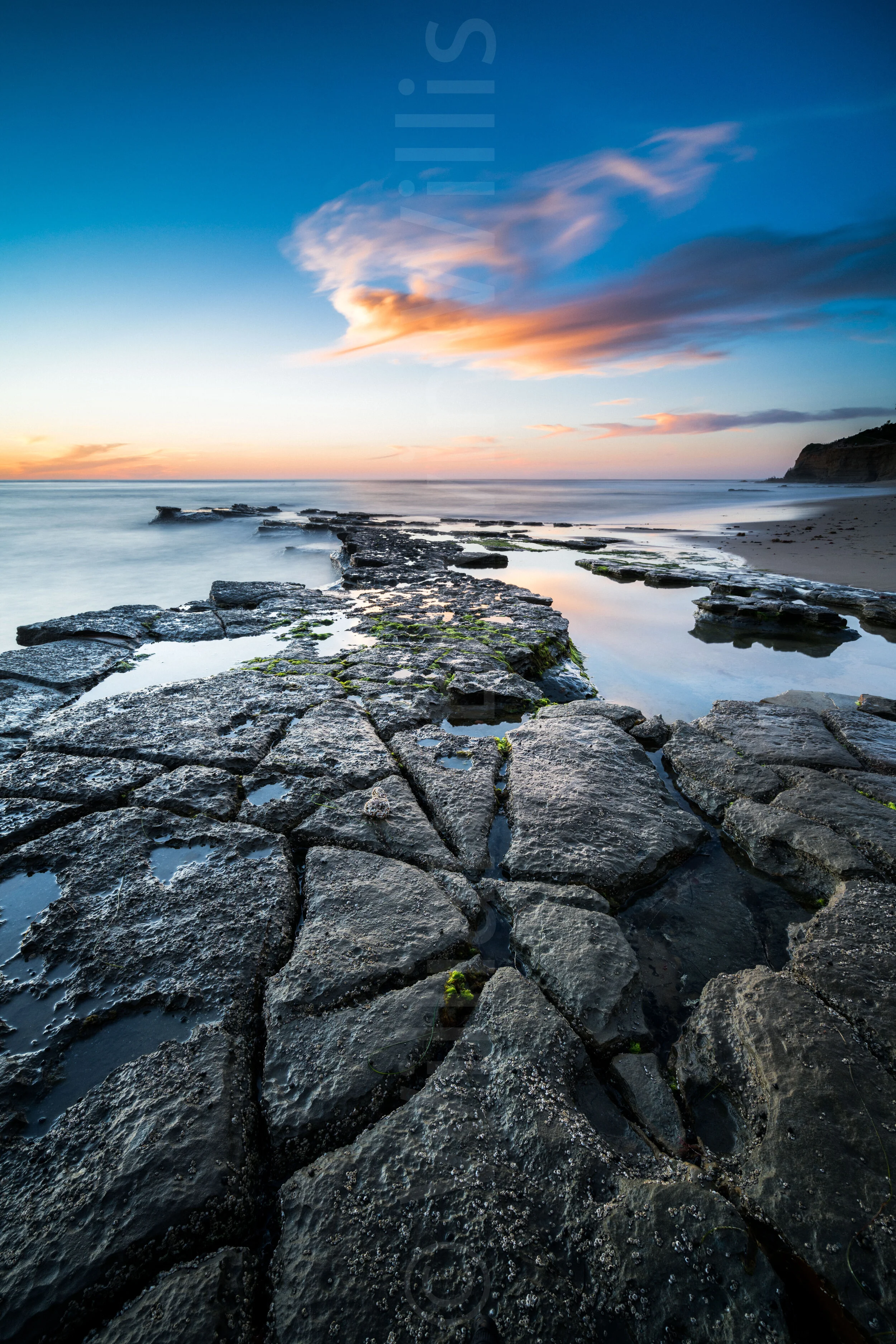 crackssunsetcliffs-1.jpg