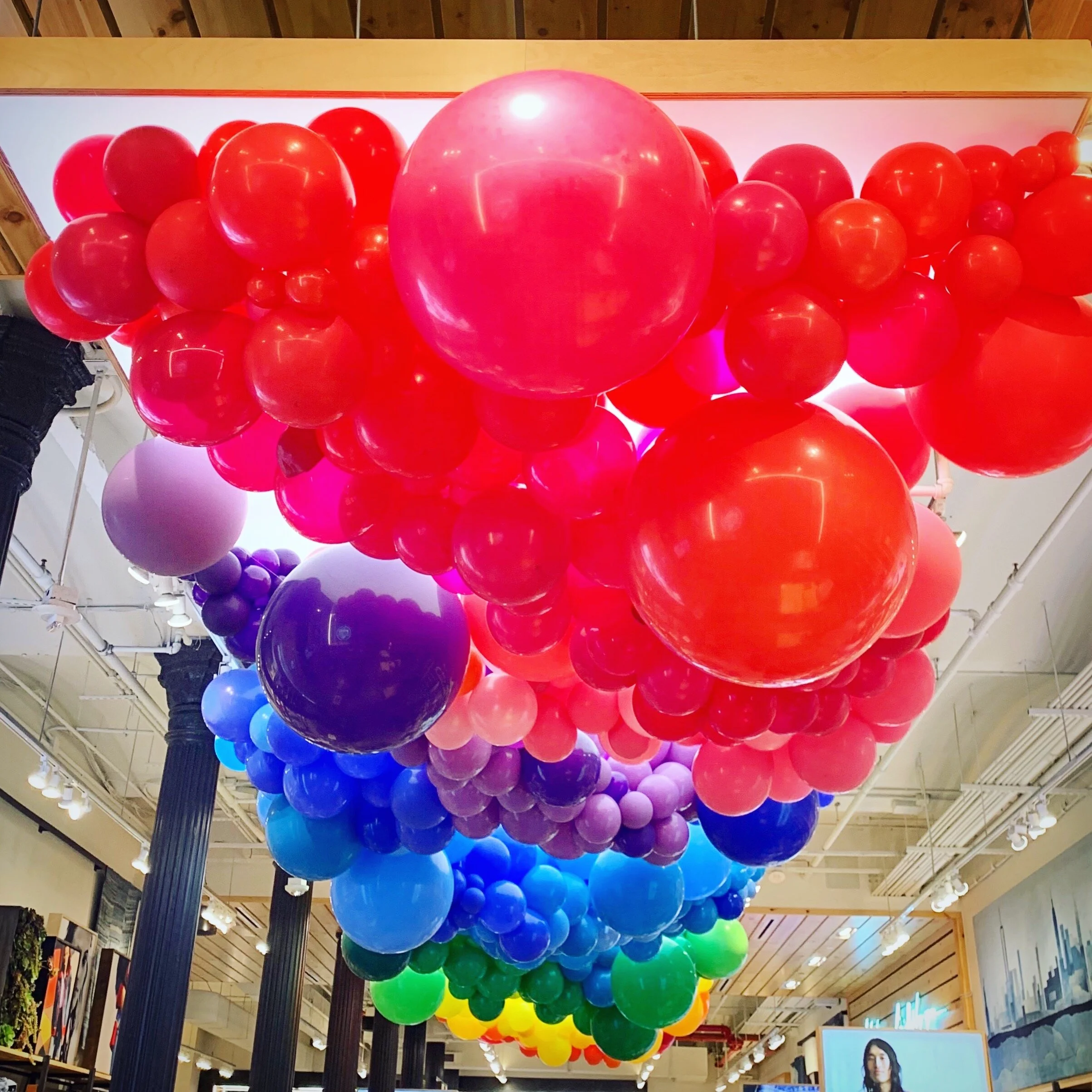 NYC Balloon Artist Corporate Events, Private Parties, Music Festivals