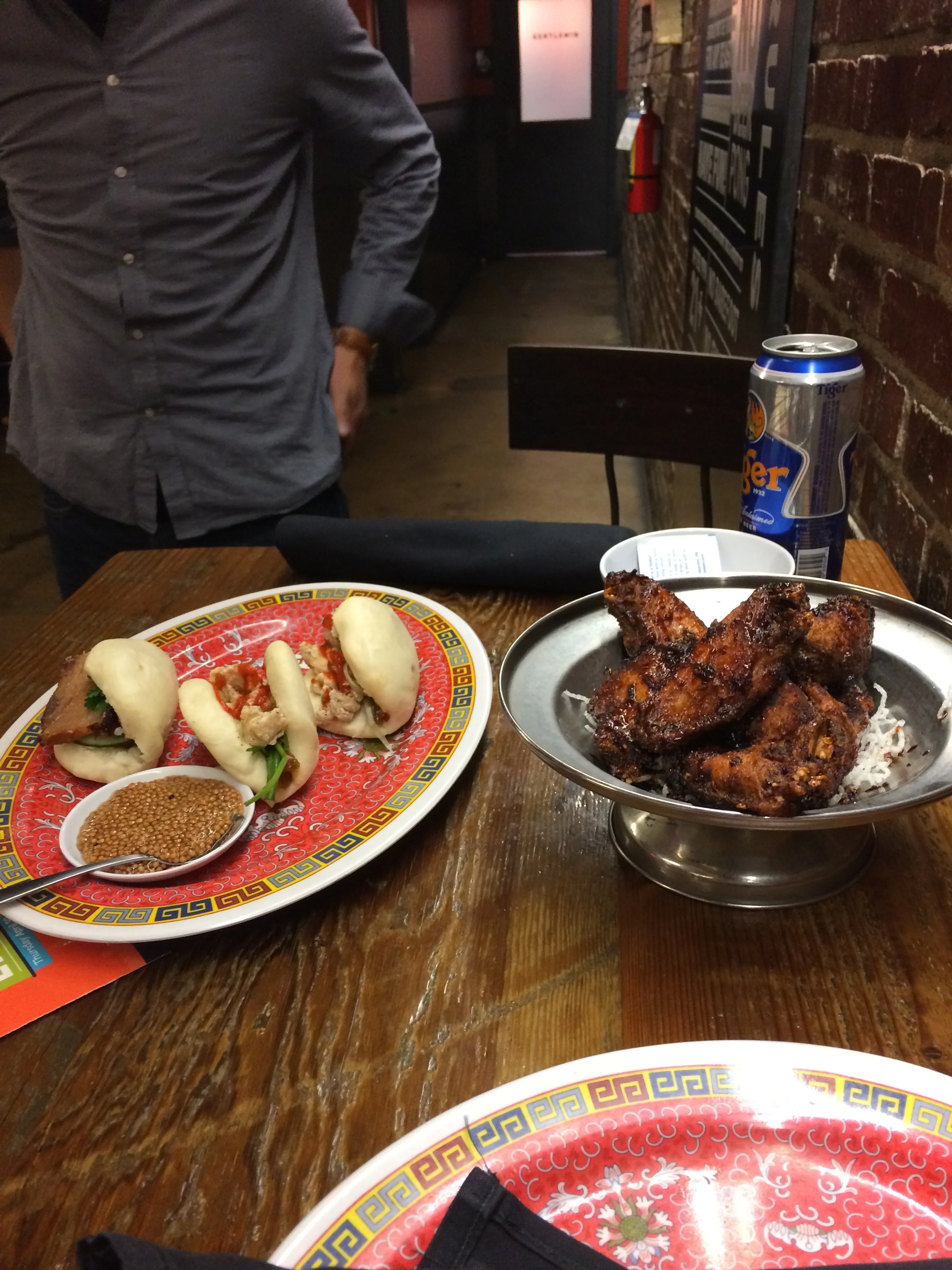 Tiger wings @ Ace's