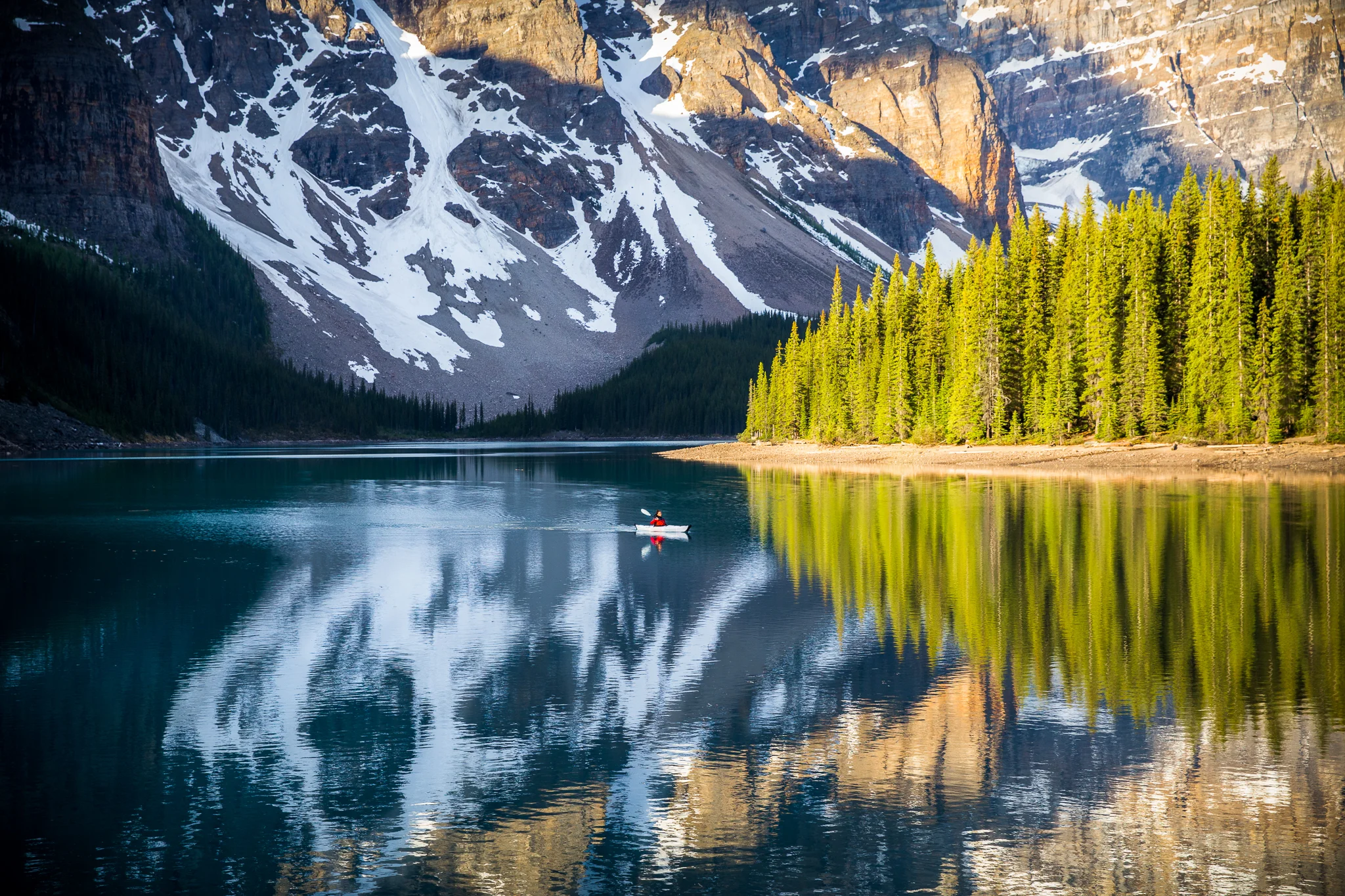Moraine Lake - @taylormichaelburk copy.jpg