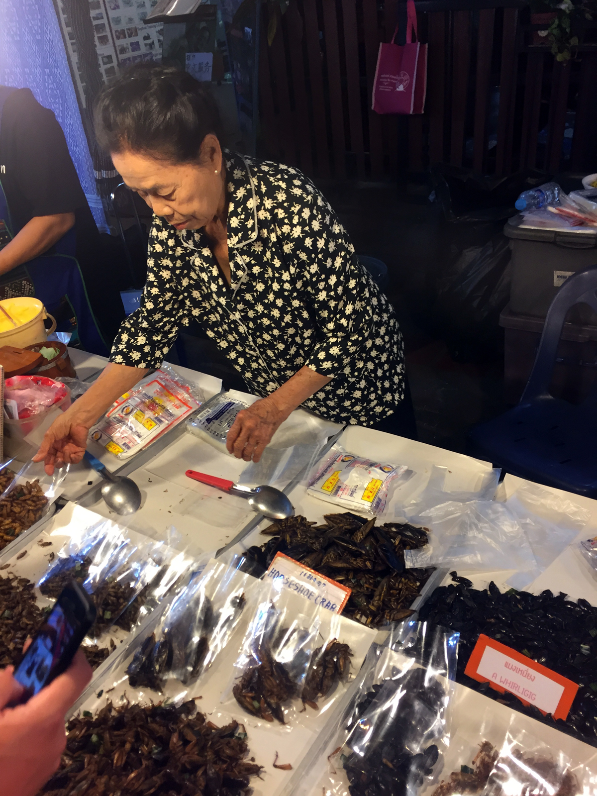 This lady hated me because I only wanted to buy 1 bug... You should have seen her reaction when I asked for seconds.