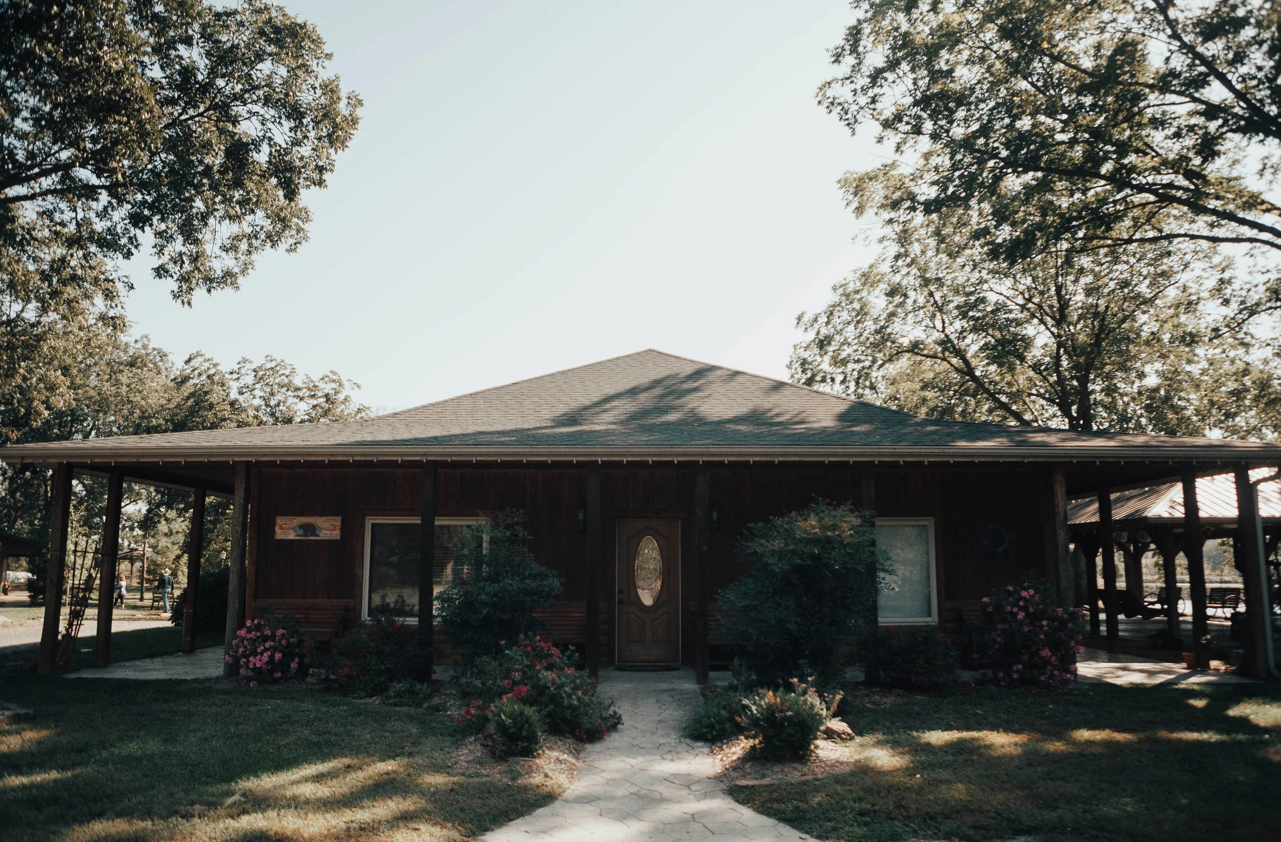 33Charis_Lauren_Nashville_Wedding_Photographer_.jpg