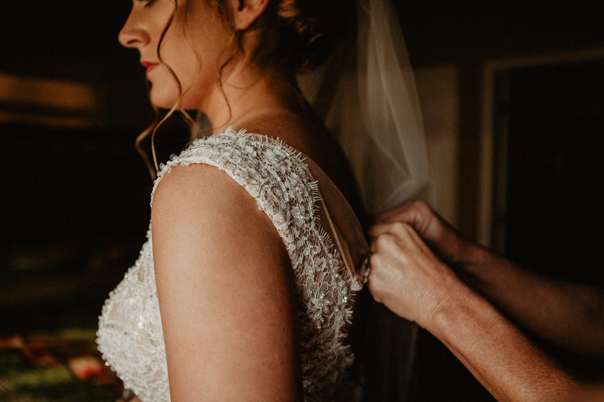 50Charis_Lauren_Nashville_Wedding_Photographer_.jpg