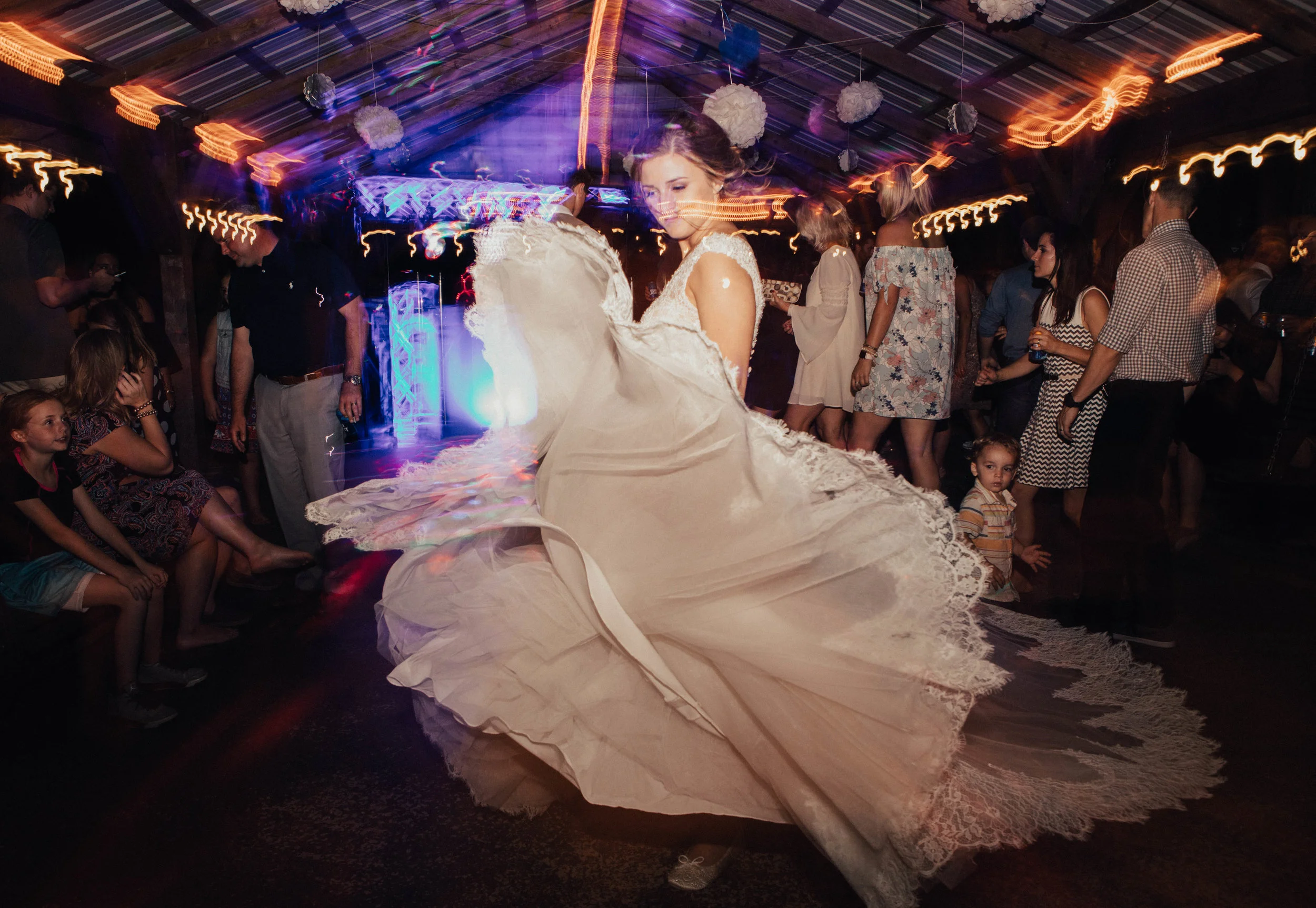 3Charis_Lauren_Nashville_Wedding_Photographer_.jpg