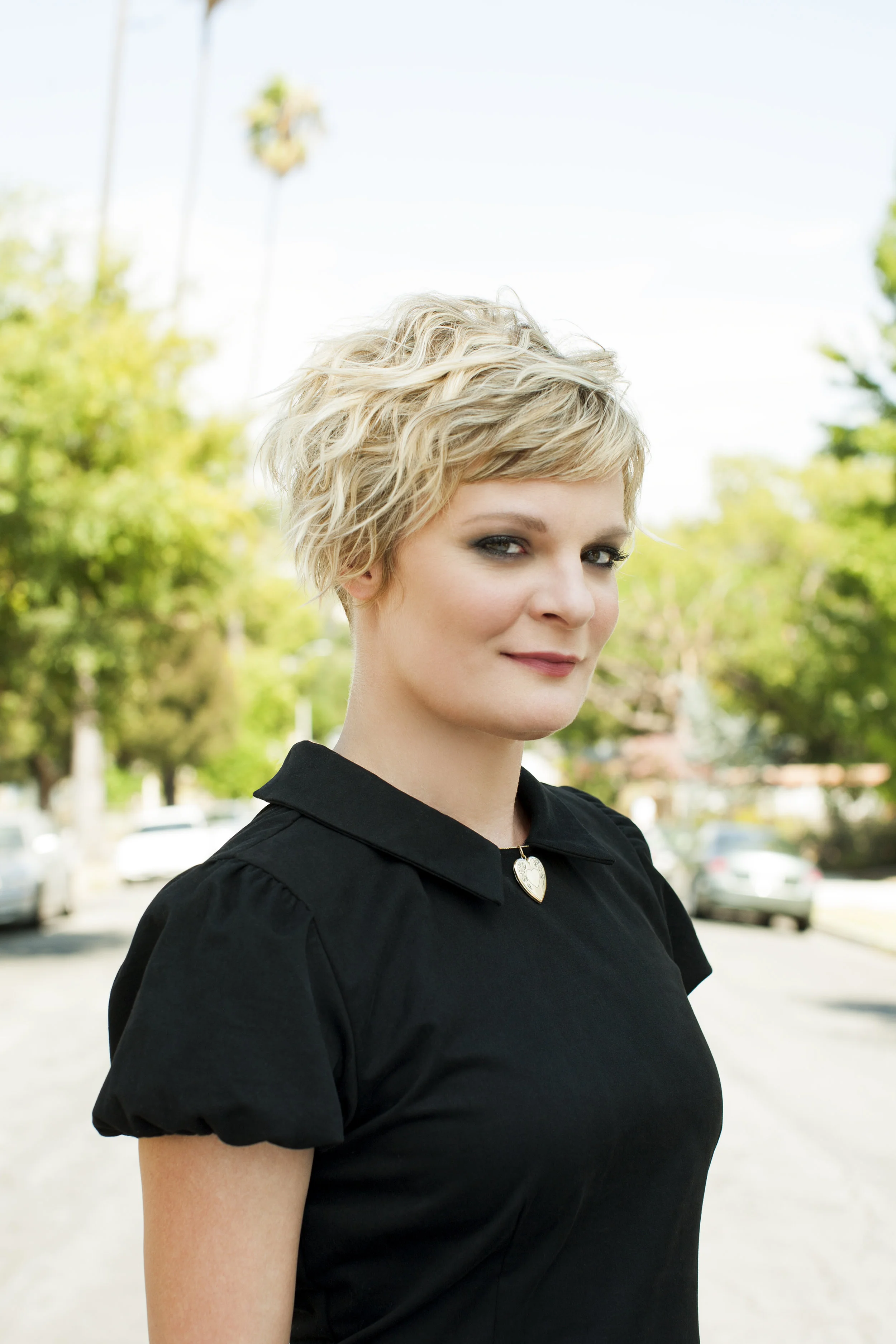 Martha Plimpton, Out Magazine