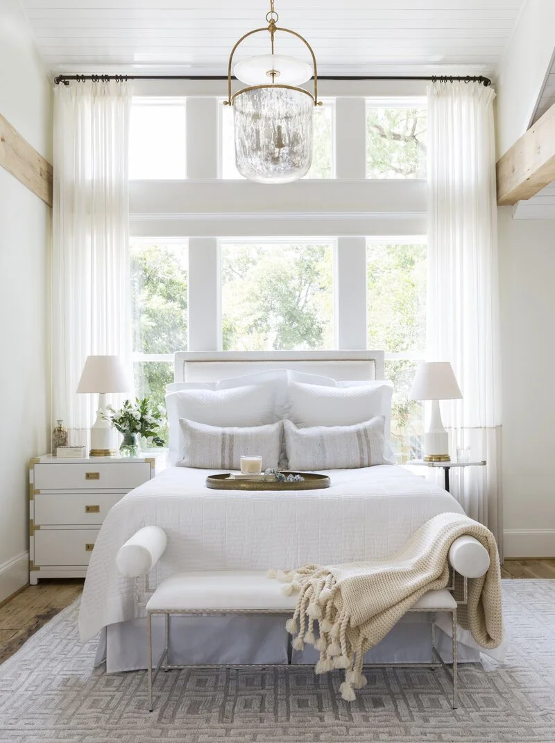 modern_farmhouse_guest_home_-_marie_flanigan_interiors_2.jpg