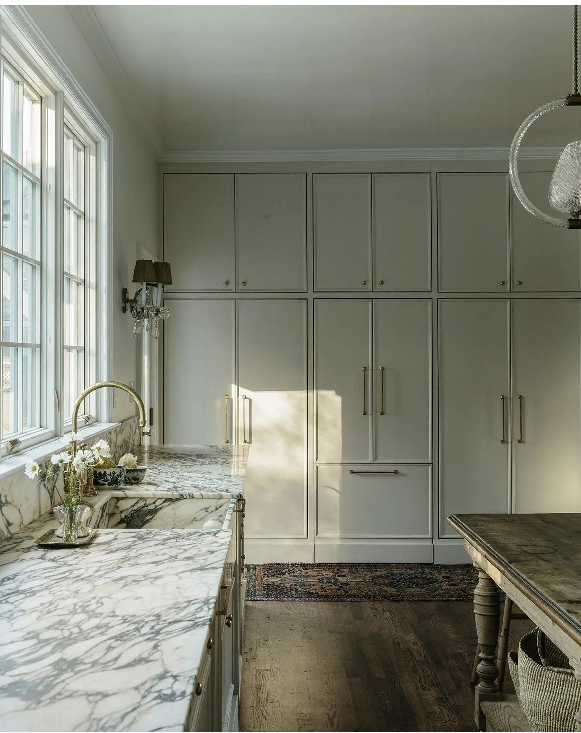 8 Ways to Get the Nancy Meyers Aesthetic