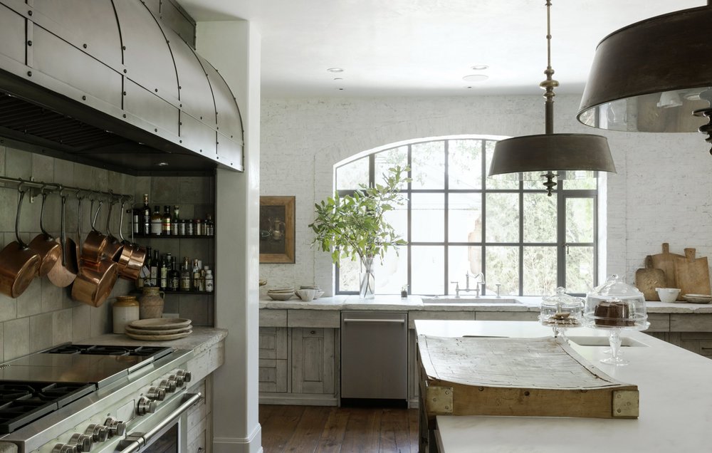 eleanor-cummings-interior-design-hunters-creek-kitchen.jpg