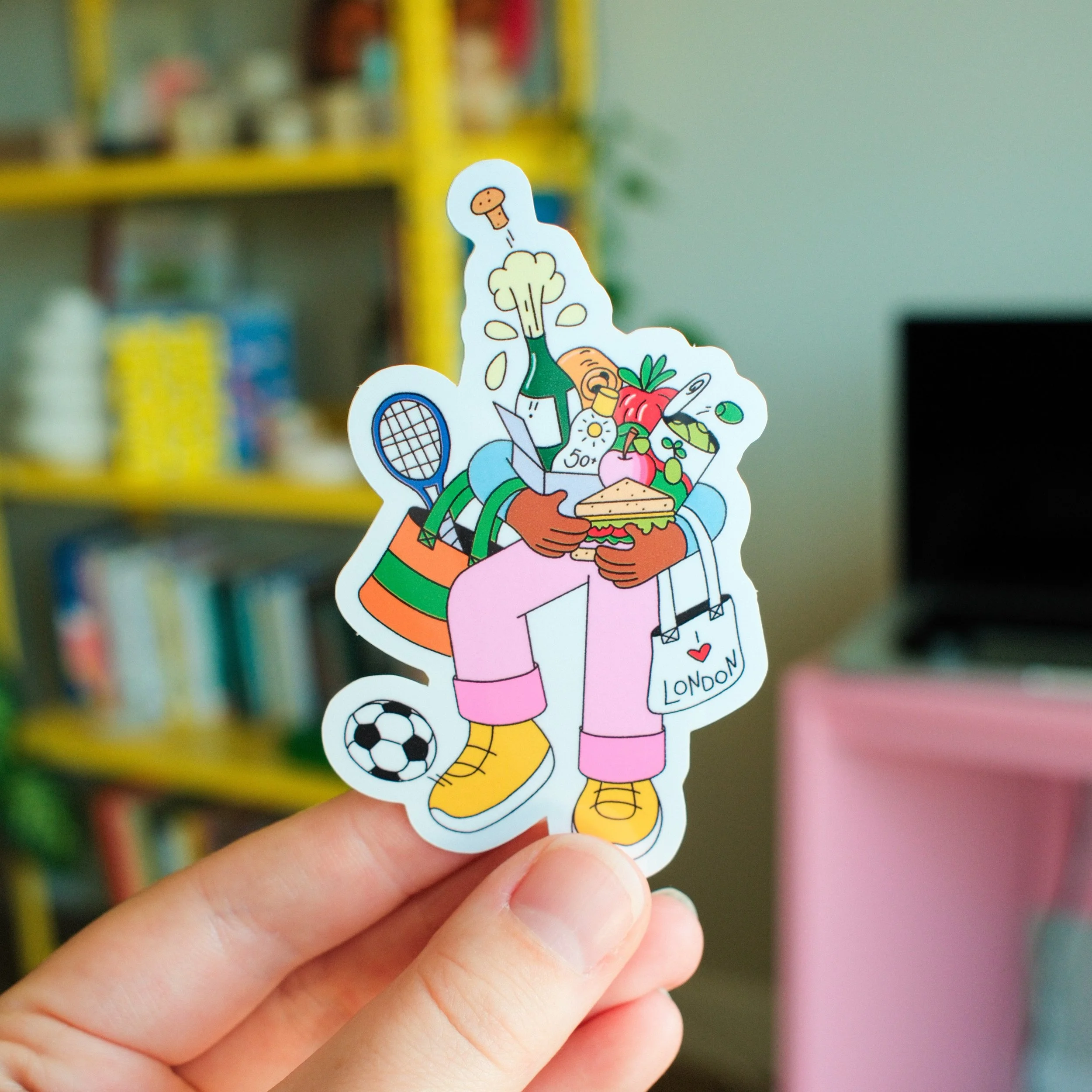Fun little sticker from one of my illustrations ☀️
