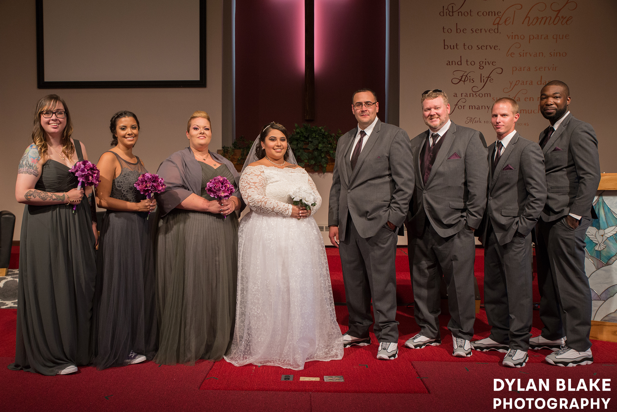 2-formal-wedding-group-portraits-fox-valley-baptist-church-east-dundee-03.jpg