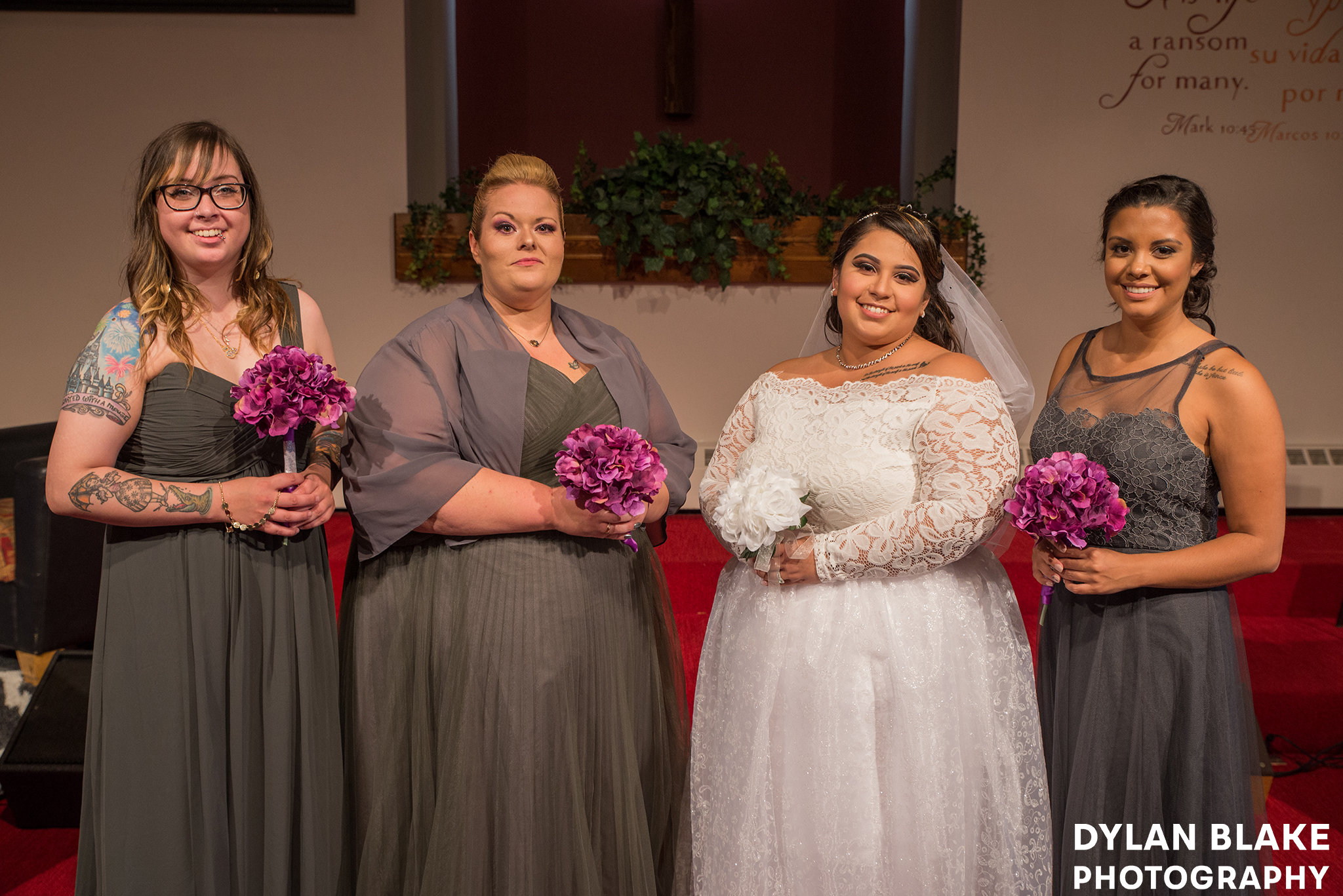 2-formal-wedding-group-portraits-fox-valley-baptist-church-east-dundee-05.jpg