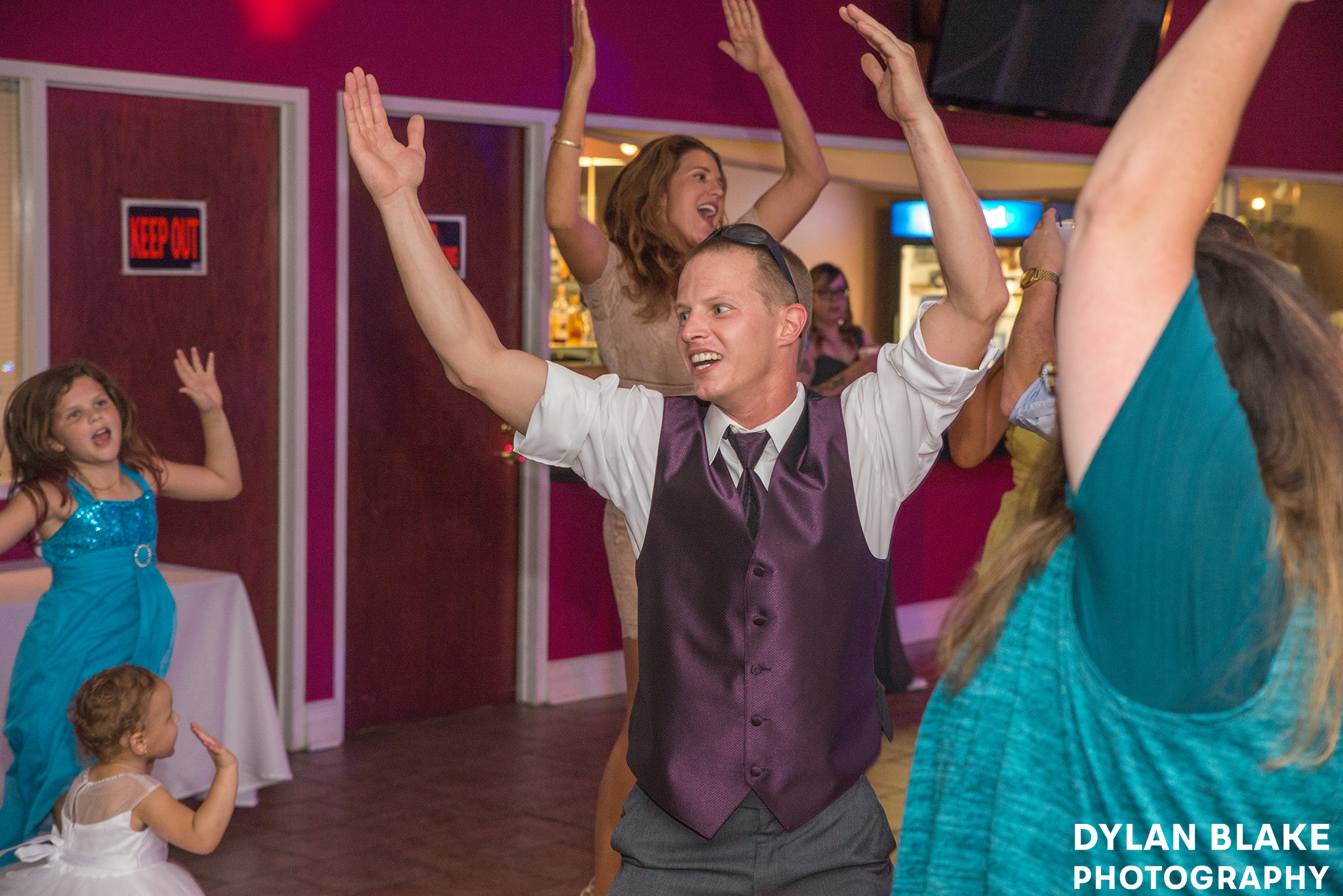 4-wedding-reception-club-royal-b&v-east-dundee-16.jpg