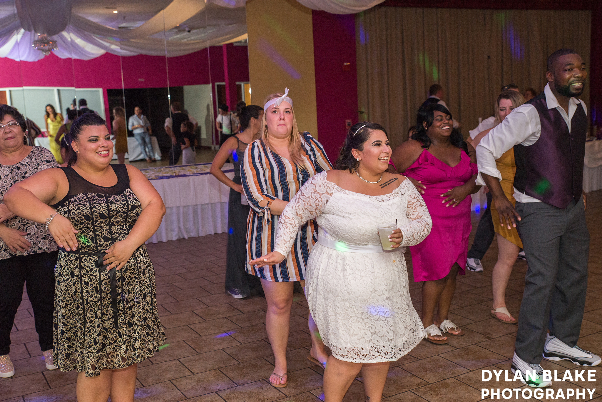 4-wedding-reception-club-royal-b&v-east-dundee-19.jpg