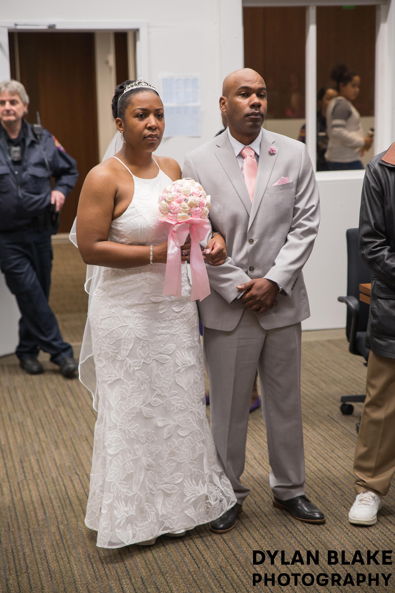 2-lake-county-il-courthouse-wedding-ceremony-01.jpg