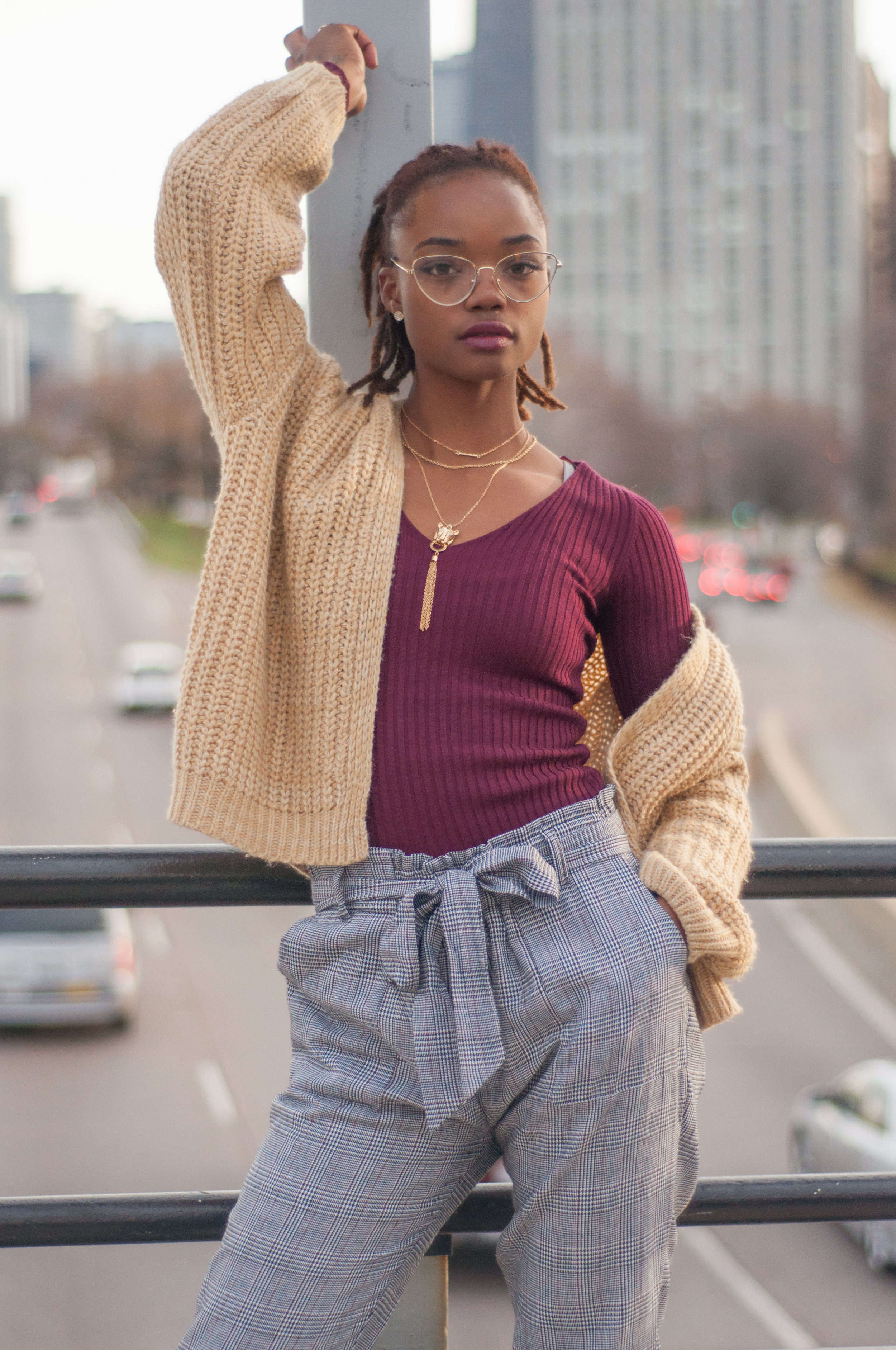 1-north-avenue-pedestrian-bridge-friendsgiving-portrait01.jpg