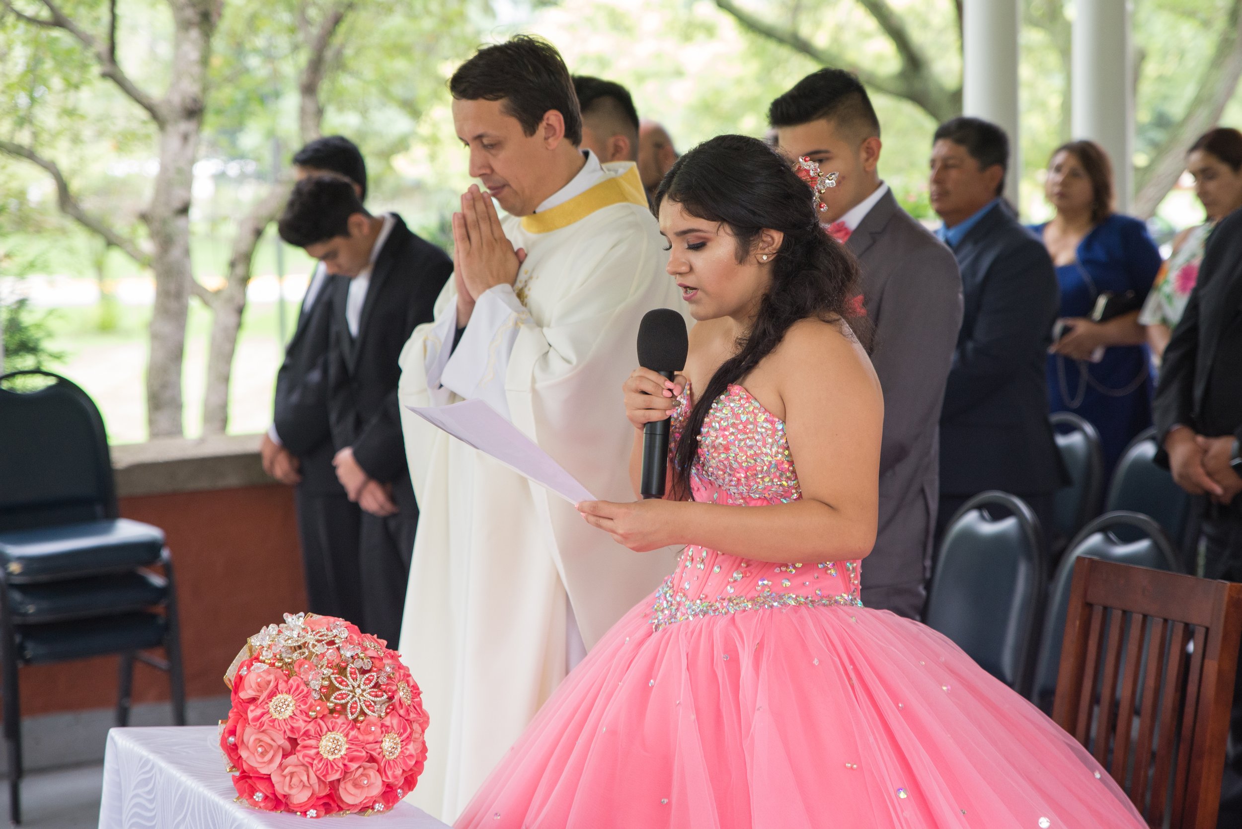 quinceaneras_and_sweet_sixteens09.jpg