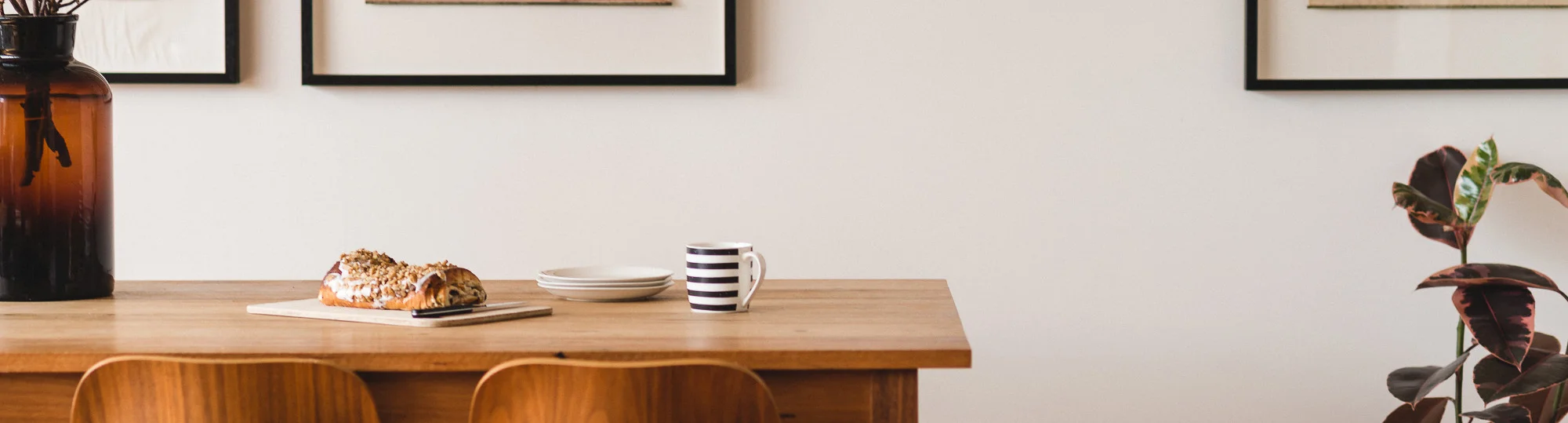 social media for airbnbs