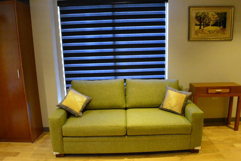 LOUNGE2.jpg