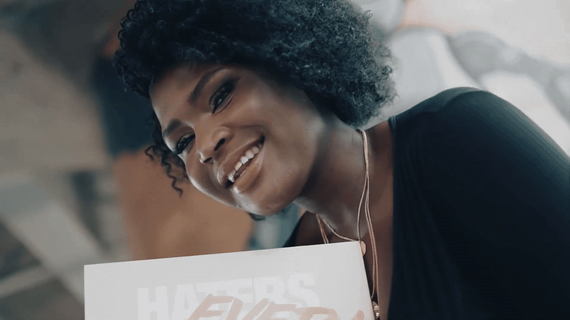   Tinar – Plus Size Fashion Model  