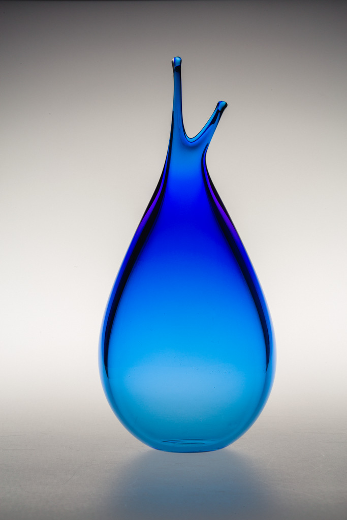 Newman Bulbous Vase.JPG